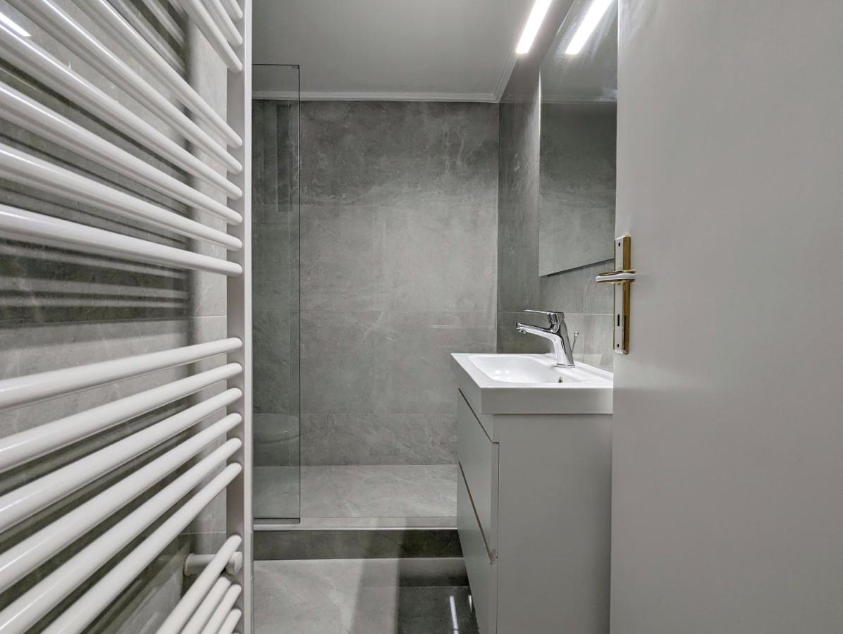 Victroria Grand Palace Apartment Афіни Екстер'єр фото