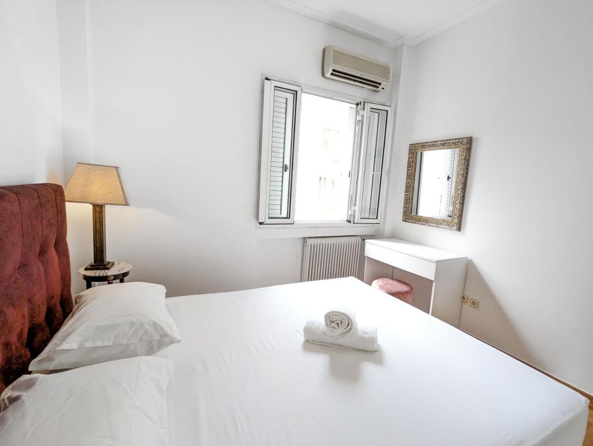 Victroria Grand Palace Apartment Афіни Екстер'єр фото
